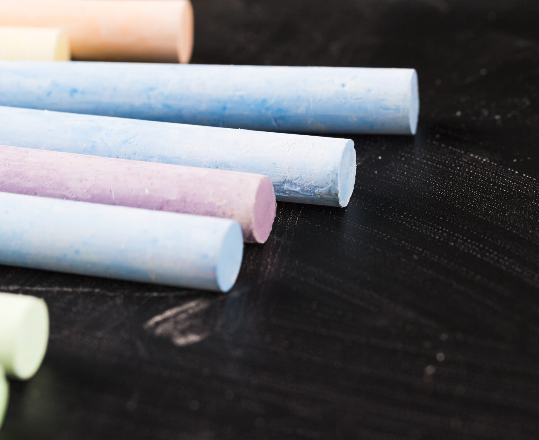 Dustless Chalk